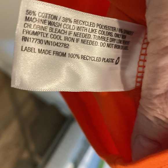 EUC sports bra/ top XXL - Picture 3 of 5